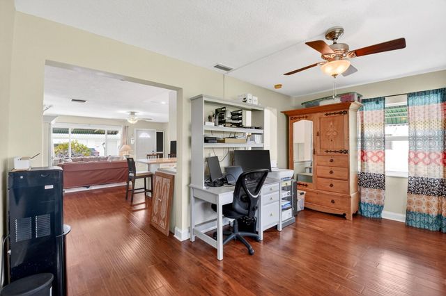 112 SW 9th Street, Boynton Beach, FL 33426