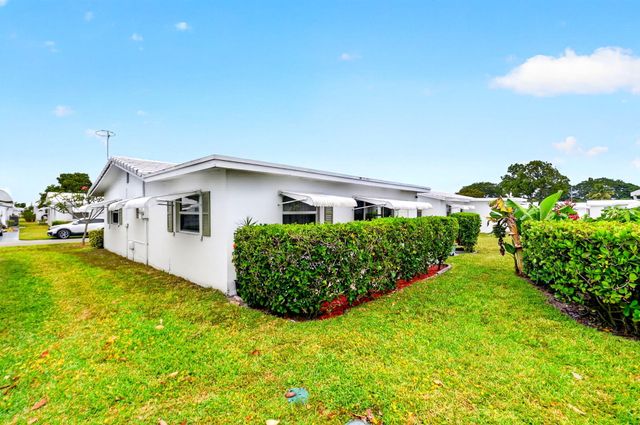 112 SW 9th Street, Boynton Beach, FL 33426