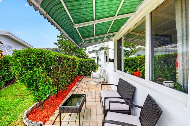 112 SW 9th Street, Boynton Beach, FL 33426