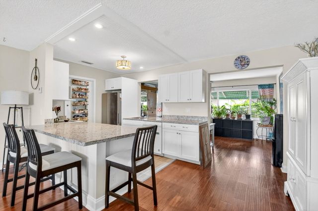 112 SW 9th Street, Boynton Beach, FL 33426