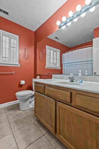 132 Copperfield Lane, Georgetown, KY 40324