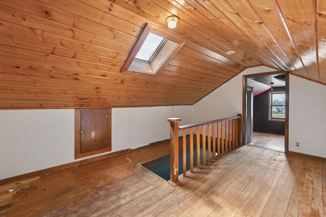 945 East Avenue NE, Bemidji, MN 56601