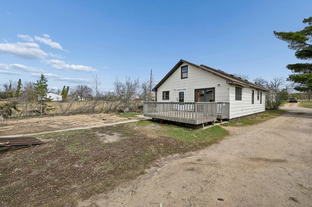 945 East Avenue NE, Bemidji, MN 56601
