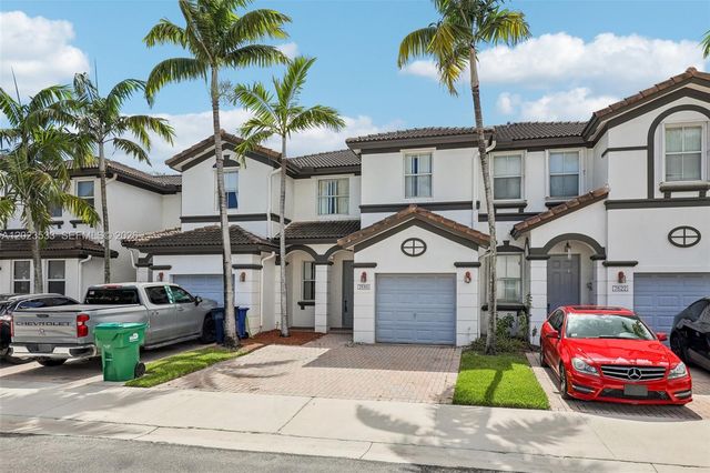 7616 NW 114th Path 7616, Doral, FL 33178