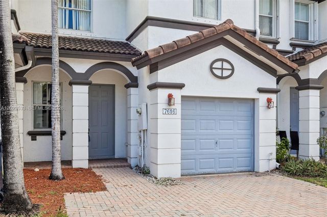 7616 NW 114th Path 7616, Doral, FL 33178