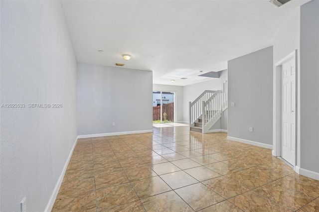 7616 NW 114th Path 7616, Doral, FL 33178