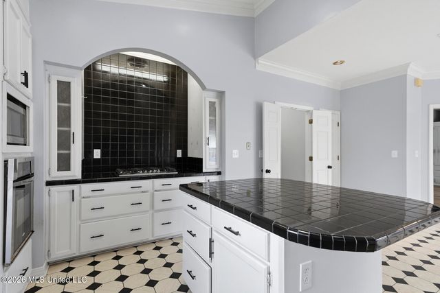205 Cherry Drive, Brandon, MS 39042