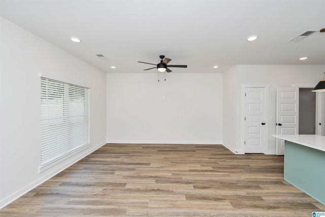 22136 VILLAGE PARKWAY, Helena, AL 35080