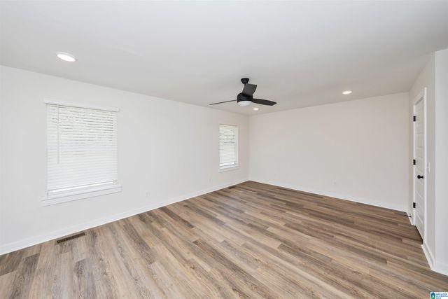 22136 VILLAGE PARKWAY, Helena, AL 35080
