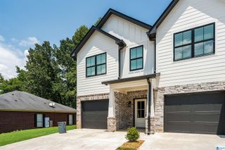 221 VILLAGE PARKWAY # 36, Helena, AL 35080