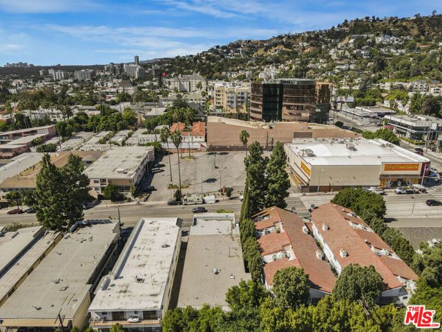 1432 N Fairfax Avenue, Los Angeles, CA 90046