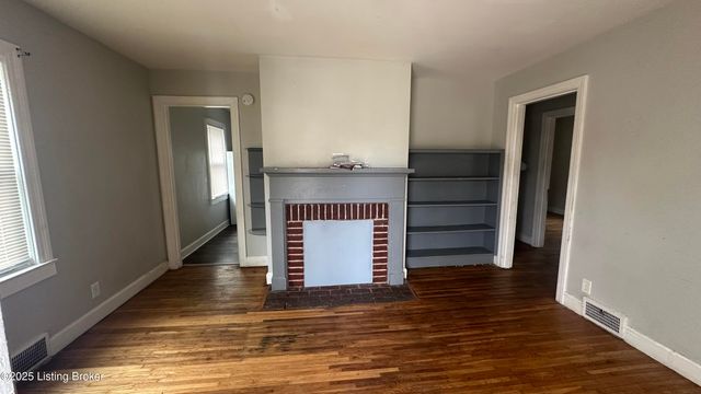 2110 Burwell Ave, Louisville, KY 40210