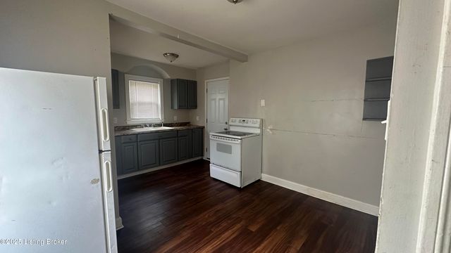 2110 Burwell Ave, Louisville, KY 40210