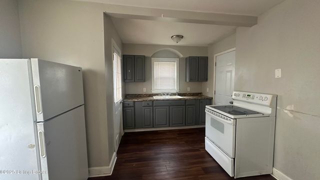 2110 Burwell Ave, Louisville, KY 40210