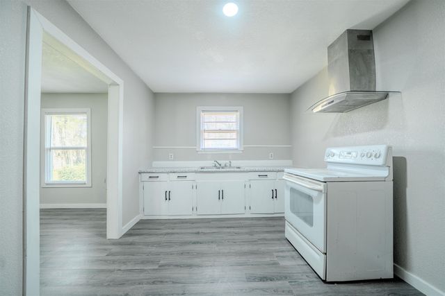 1109 Morgan St, Longview, TX 75602