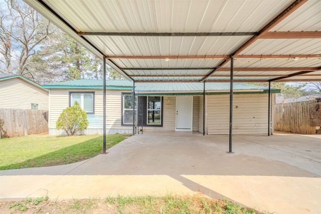 1109 Morgan St, Longview, TX 75602