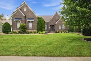 1203 Potter Ln, Gallatin, TN 37066