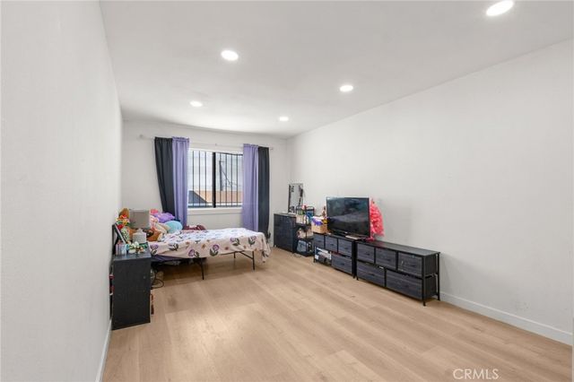 2729 Central Avenue H, El Monte, CA 91733