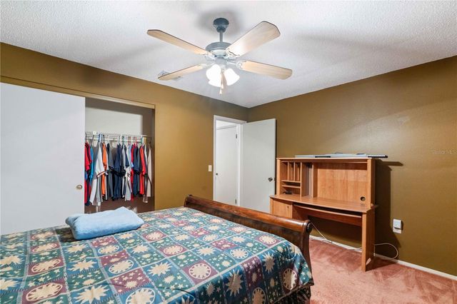 9415 LAKE CHRISE LANE, Port Richey, FL 34668
