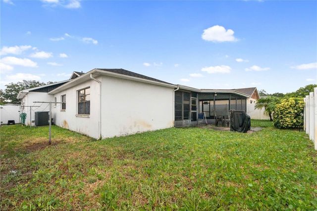 9415 LAKE CHRISE LANE, Port Richey, FL 34668