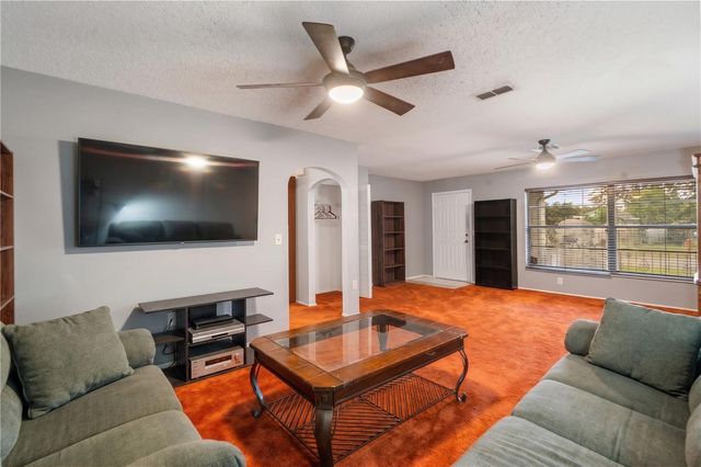 9415 LAKE CHRISE LANE, Port Richey, FL 34668