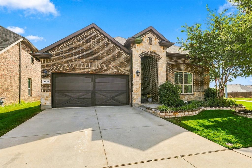 2027 San Marino Lane, Lewisville, TX 75077 — exterior