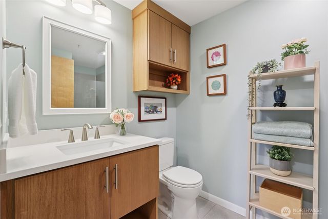 701 Columbia Street #607, Vancouver, WA 98660