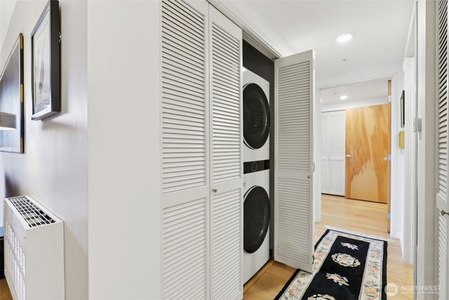 701 Columbia Street #607, Vancouver, WA 98660