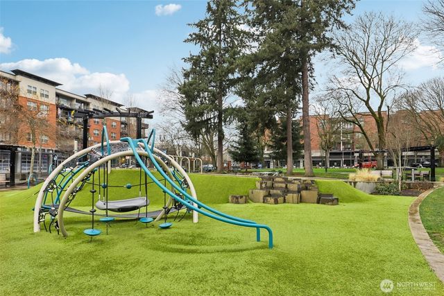 701 Columbia Street #607, Vancouver, WA 98660