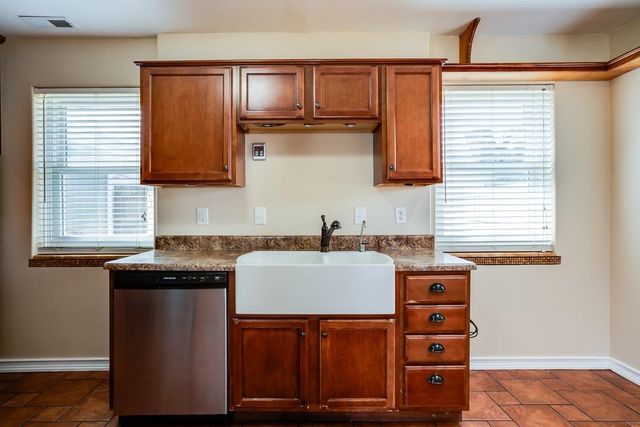 1921 S Fern St, Wichita, KS 67213