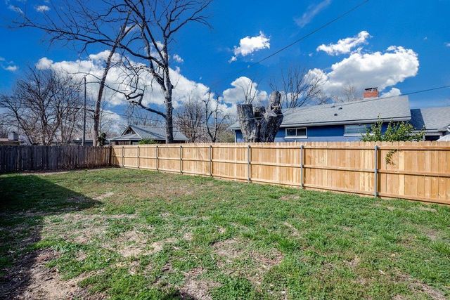 1921 S Fern St, Wichita, KS 67213