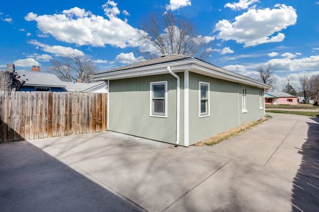 1921 S Fern St, Wichita, KS 67213