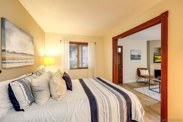 8430 Via Mallorca 108, La Jolla, CA 92037