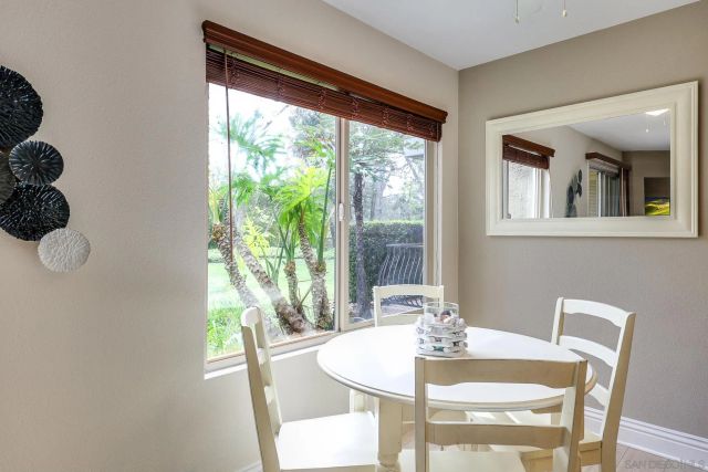 8430 Via Mallorca 108, La Jolla, CA 92037