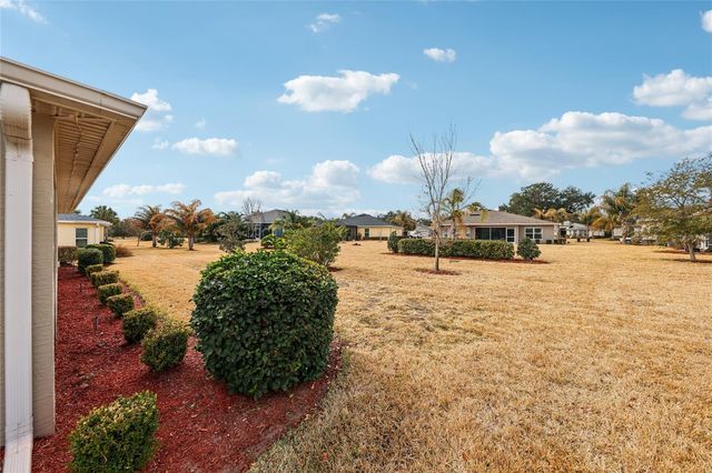 10453 SILVER MAPLE AVENUE, Oxford, FL 34484