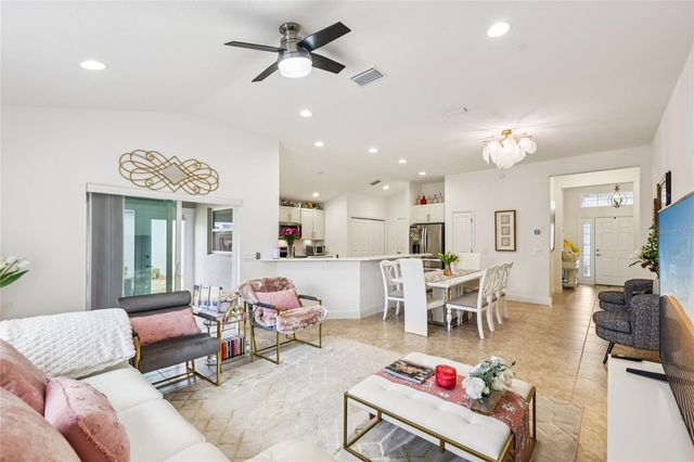 10453 SILVER MAPLE AVENUE, Oxford, FL 34484