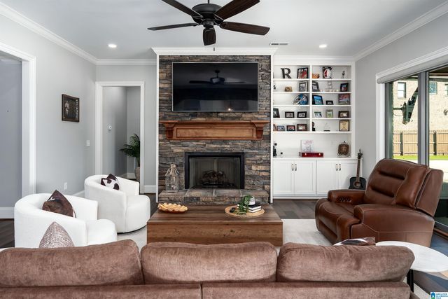 5587 CARRINGTON LAKE PARKWAY, Trussville, AL 35173