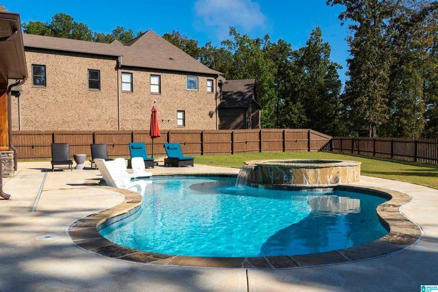 5587 CARRINGTON LAKE PARKWAY, Trussville, AL 35173