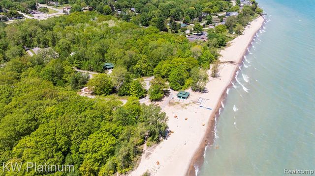 3361 Clyde Drive, Burtchville, MI 48059