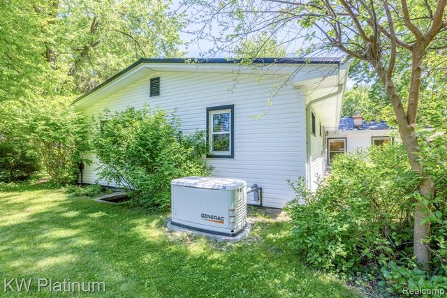 3361 Clyde Drive, Burtchville, MI 48059