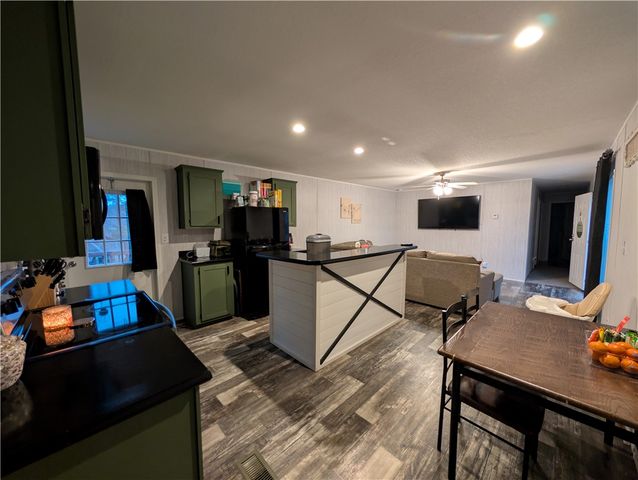 862 North Old Mill Road, Easley, SC 29640