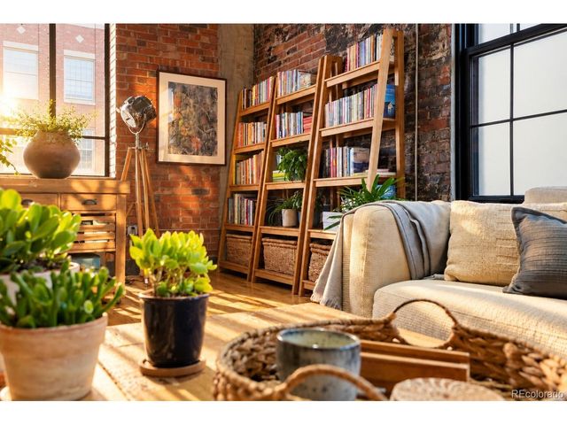 2500 Walnut St 209, Denver, CO 80205