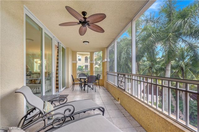 2748 Tiburon BLVD E C-301, Naples, FL 34109