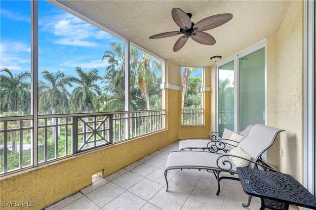 2748 Tiburon BLVD E C-301, Naples, FL 34109