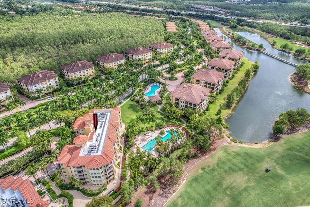 2748 Tiburon BLVD E C-301, Naples, FL 34109