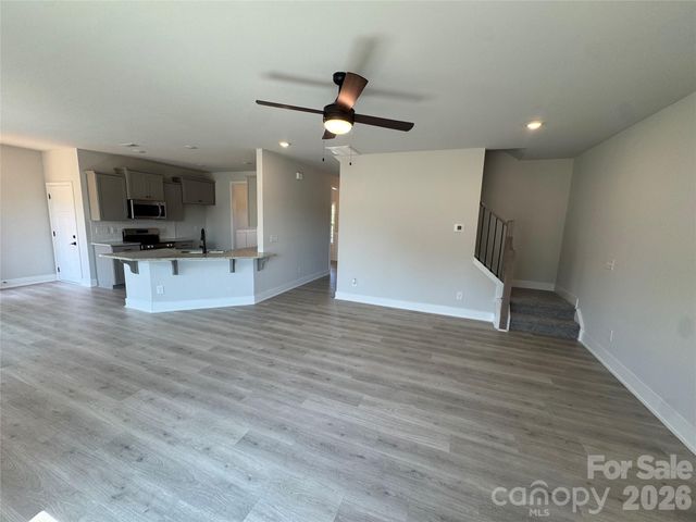 156 Kerr Walk Drive 25, Statesville, NC 28677