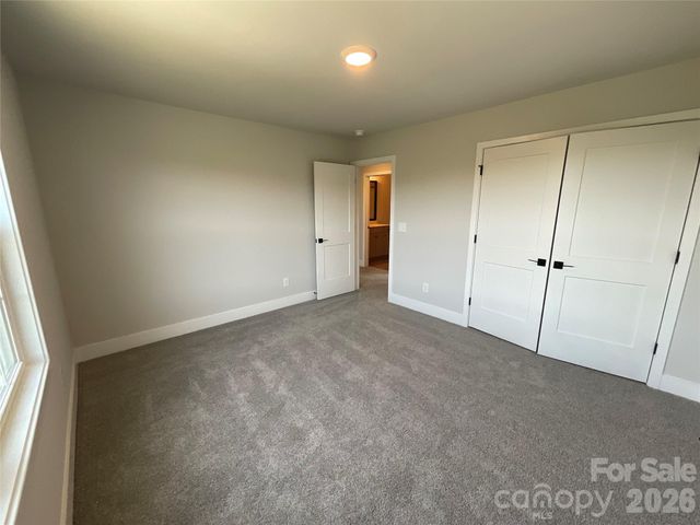 156 Kerr Walk Drive 25, Statesville, NC 28677