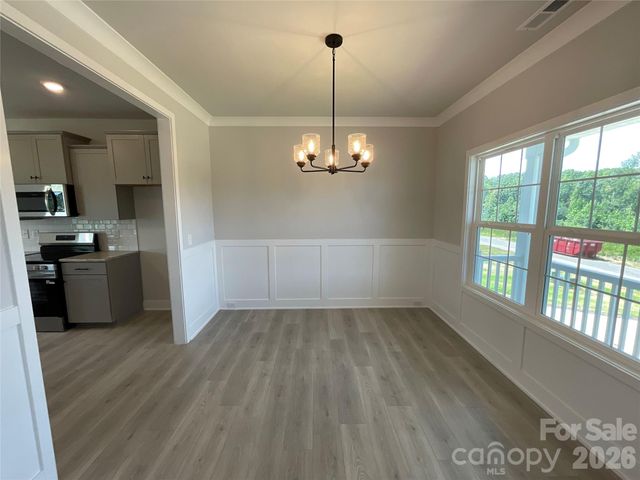 156 Kerr Walk Drive 25, Statesville, NC 28677