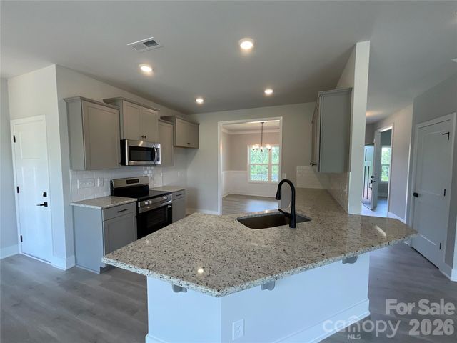 156 Kerr Walk Drive 25, Statesville, NC 28677