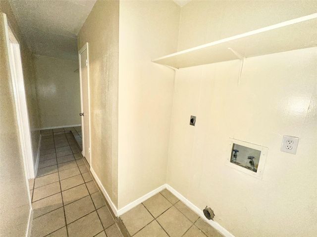 7221 Ellington CIR, Austin, TX 78724